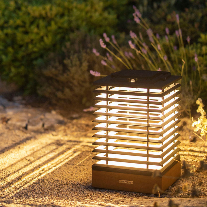 Les Jardins Tekura Solar Lamp 2.0
